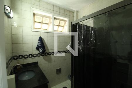 Casa à venda com 600m², 2 quartos e 4 vagasBanheiro