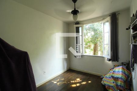 Casa à venda com 600m², 2 quartos e 4 vagasQuarto 2