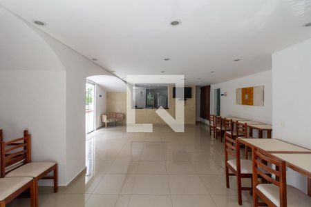 Apartamento à venda com 2 quartos, 45m² em Vila Uberabinha, São Paulo