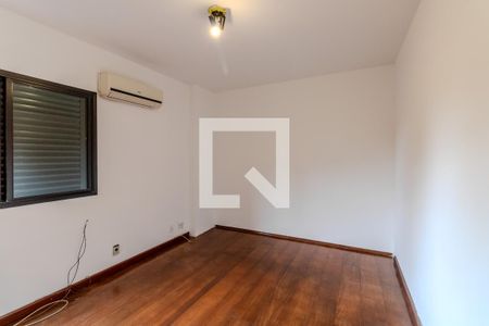 Apartamento à venda com 293m², 4 quartos e 4 vagasQuarto 4