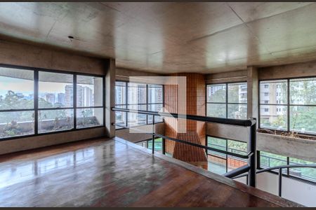 Apartamento à venda com 293m², 4 quartos e 4 vagasSala intima