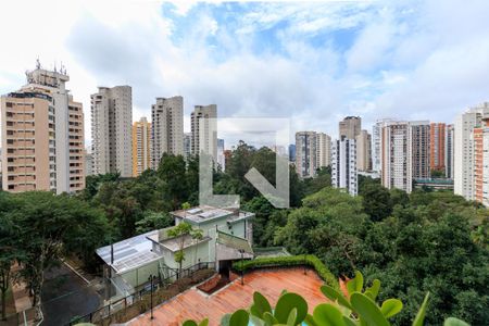 Apartamento à venda com 293m², 4 quartos e 4 vagasVista