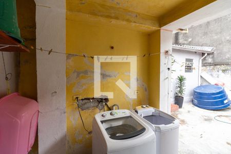 Casa à venda com 192m², 3 quartos e 2 vagas Casa à venda com 192m², 3 quartos e 2 vagasÁrea de Serviço