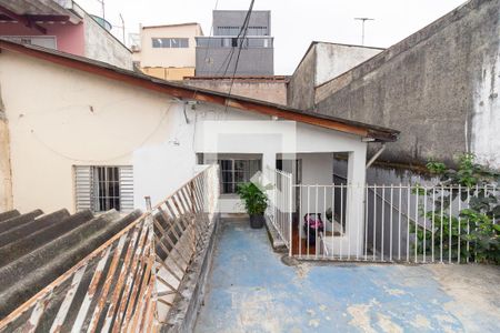 Casa à venda com 192m², 3 quartos e 2 vagas Casa à venda com 192m², 3 quartos e 2 vagasVaranda