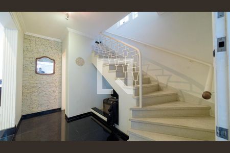 Casa à venda com 291m², 3 quartos e 3 vagas