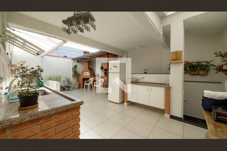 Casa à venda com 291m², 3 quartos e 3 vagas