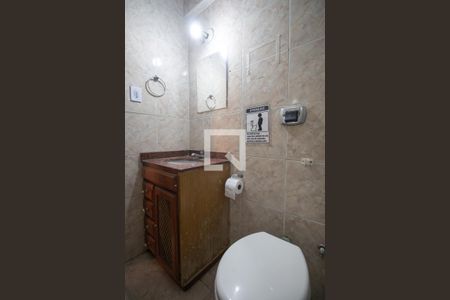 Casa para alugar com 400m², 3 quartos e 3 vagasBanheiro