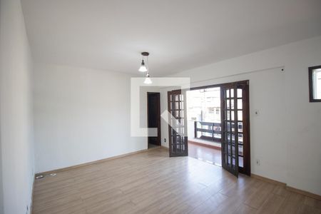 Casa para alugar com 400m², 3 quartos e 3 vagasSuíte 1