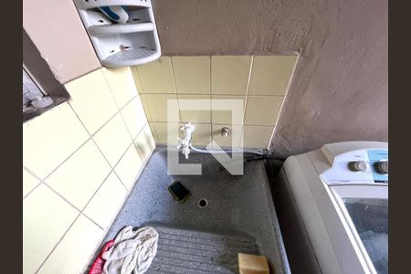 Casa à venda com 230m², 3 quartos e 2 vagas Casa à venda com 230m², 3 quartos e 2 vagasÁrea de Serviço