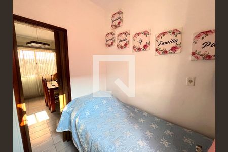 Casa à venda com 230m², 3 quartos e 2 vagas Casa à venda com 230m², 3 quartos e 2 vagasQuarto 3
