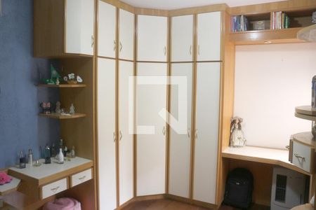Casa para alugar com 281m², 4 quartos e 2 vagasQuarto 1