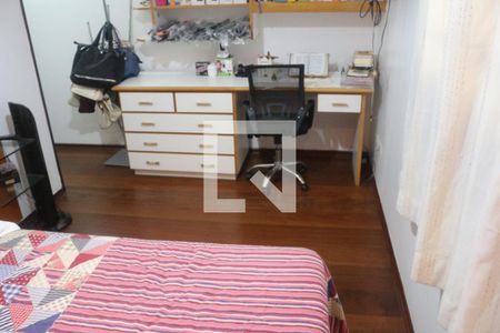 Casa para alugar com 281m², 4 quartos e 2 vagasQuarto 2