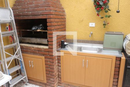 Casa para alugar com 281m², 4 quartos e 2 vagasQuintal