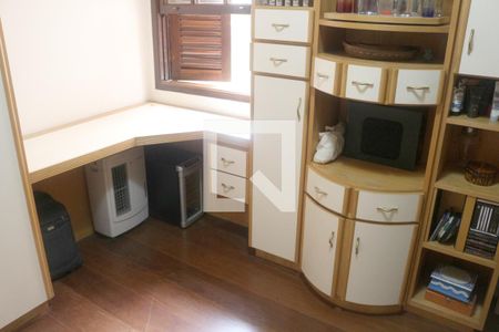 Casa para alugar com 281m², 4 quartos e 2 vagasQuarto 1
