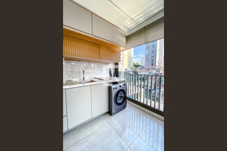 Apartamento para alugar com 76m², 2 quartos e 1 vagaÁrea de Serviço