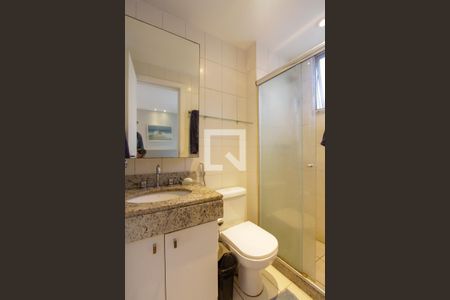 Apartamento para alugar com 82m², 2 quartos e 2 vagas Apartamento para alugar com 82m², 2 quartos e 2 vagasBanheiro Quarto 1 suíte