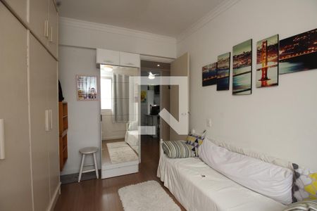 Apartamento para alugar com 96m², 4 quartos e 1 vagaQuarto