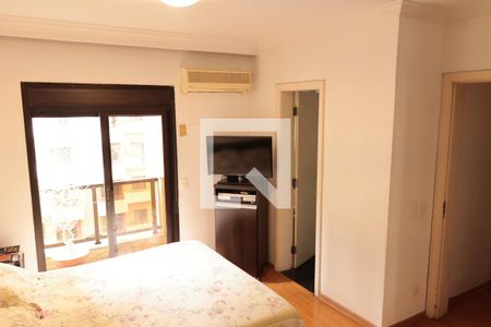 Apartamento à venda com 154m², 3 quartos e 2 vagasSuíte 1