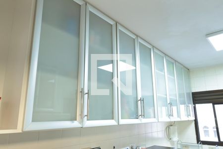 Apartamento à venda com 154m², 3 quartos e 2 vagasCozinha - Armários