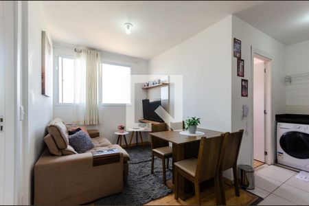 Sala de apartamento para alugar com 2 quartos, 34m² em Brasilândia, São Paulo