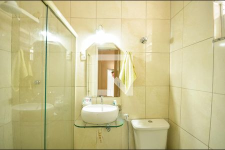 Apartamento à venda com 62m², 2 quartos e 1 vaga Apartamento à venda com 62m², 2 quartos e 1 vagaBanheiro