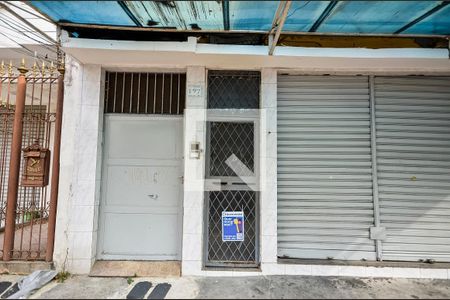 Apartamento à venda com 62m², 2 quartos e 1 vaga Apartamento à venda com 62m², 2 quartos e 1 vagaFachada