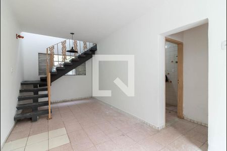 Sala de casa à venda com 1 quarto, 365m² em Parque Peruche, São Paulo