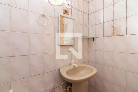 Casa à venda com 365m², 1 quarto e 1 vagaBanheiro 2