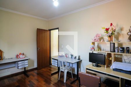 Casa à venda com 180m², 3 quartos e 3 vagasQuarto 2