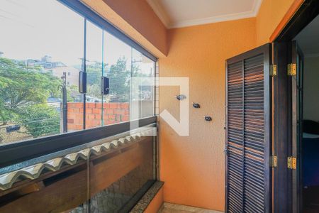 Casa à venda com 180m², 3 quartos e 3 vagasVaranda da suíte