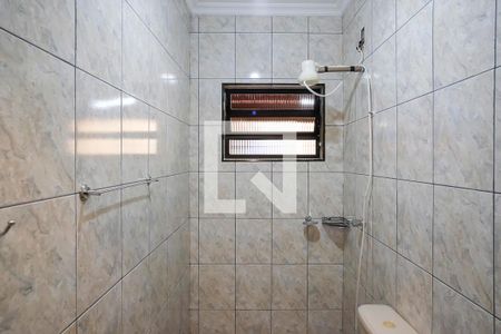 Casa à venda com 180m², 3 quartos e 3 vagasBanheiro área de serviço