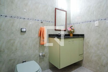 Casa à venda com 180m², 3 quartos e 3 vagasLavabo