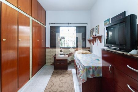 Casa à venda com 180m², 3 quartos e 4 vagas