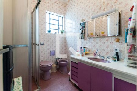 Casa à venda com 180m², 3 quartos e 4 vagas