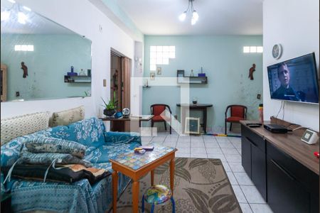 Casa à venda com 180m², 3 quartos e 4 vagas