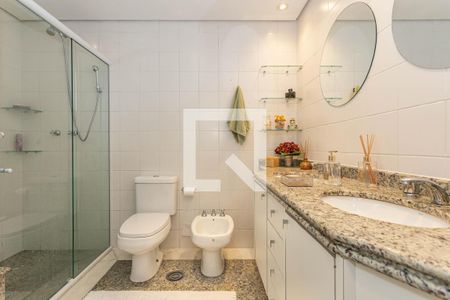 Apartamento à venda com 200m², 3 quartos e 4 vagas