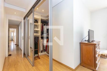 Apartamento à venda com 200m², 3 quartos e 4 vagas