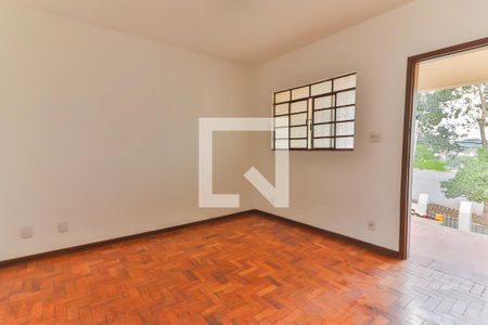 Sala de casa para alugar com 3 quartos, 125m² em Vila Pirajussara, São Paulo