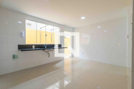 Casa de condomínio à venda com 160m², 2 quartos e 2 vagasCozinha