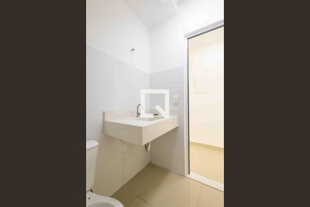 Casa de condomínio à venda com 160m², 2 quartos e 2 vagasBanheiro