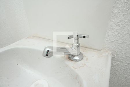 Apartamento para alugar com 45m², 2 quartos e sem vagaBanheiro 