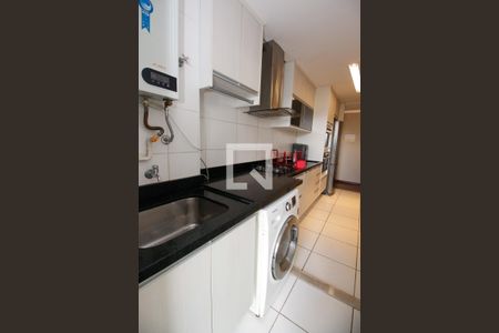Apartamento à venda com 79m², 3 quartos e 2 vagasÁrea de Serviço