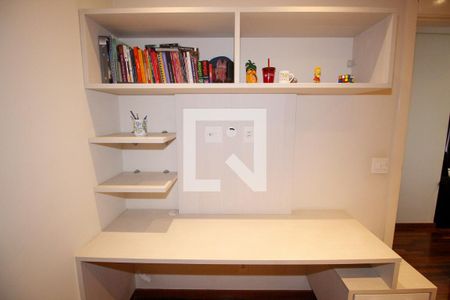 Quarto 1 de apartamento à venda com 3 quartos, 79m² em Chácara Agrindus, Taboão da Serra