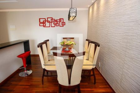 Sala de apartamento à venda com 3 quartos, 79m² em Chácara Agrindus, Taboão da Serra