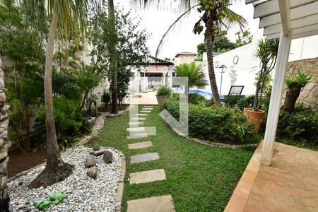 Casa à venda com 1090m², 3 quartos e 4 vagasJardim