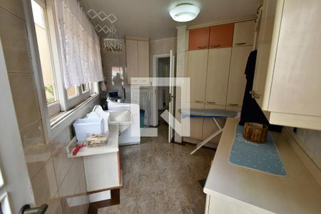 Casa à venda com 1090m², 3 quartos e 4 vagasÁrea de Serviço