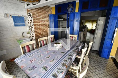 Casa à venda com 1090m², 3 quartos e 4 vagasCozinha do Salão Festa
