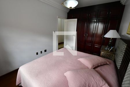 Casa à venda com 1090m², 3 quartos e 4 vagasQuarto 1