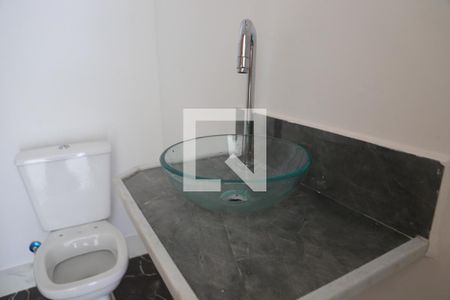 Casa à venda com 160m², 3 quartos e 2 vagasLavabo