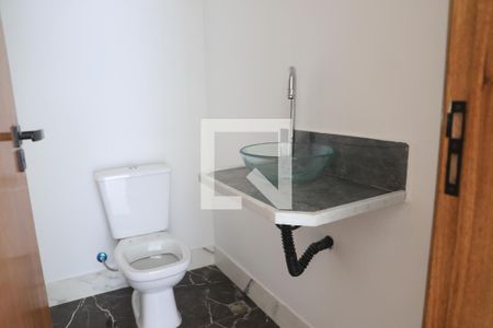 Casa à venda com 160m², 3 quartos e 2 vagasLavabo